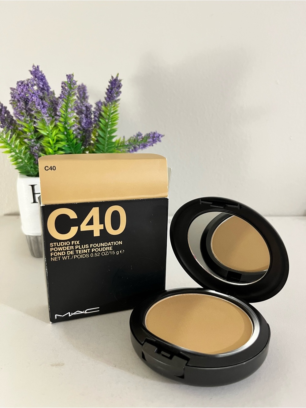 C40~ MAC Studio Fix Powder Plus Foundation, Full Size, 15g, Original Formula